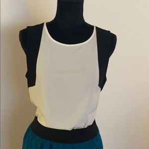 Black & White Blouse Sz Med - Forever 21 Exclusive